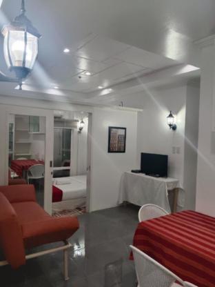 reddoorz the providence tower