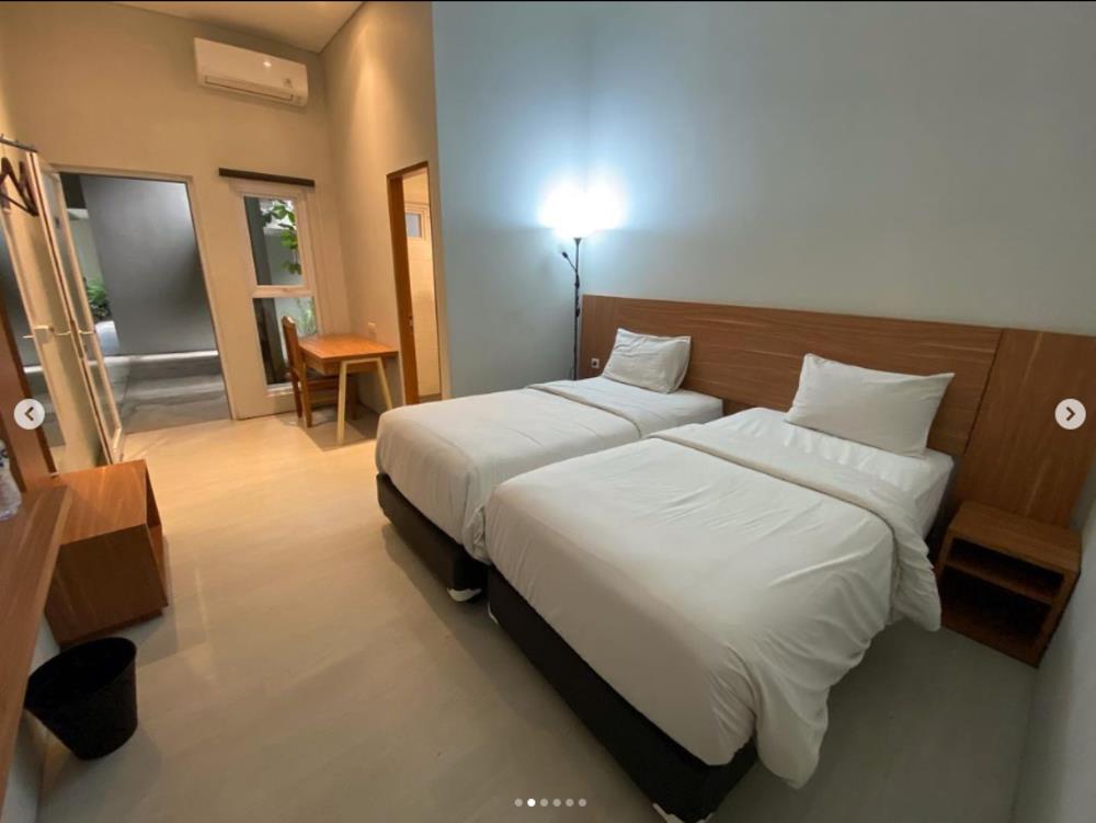 zoe guest house