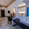 scott service suites