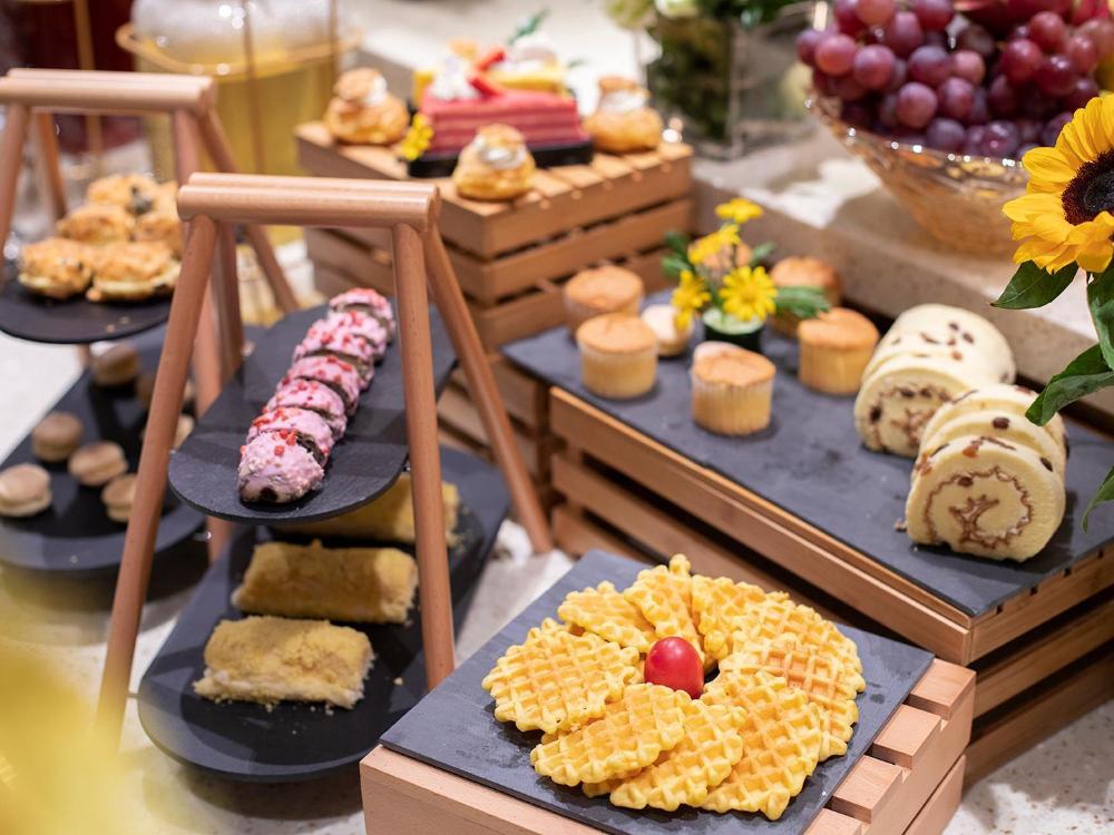 crystal orange hotel kunming dongfeng square