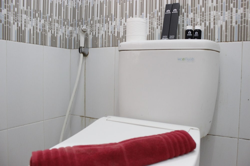 relaxing 2br apartment at buah batu park