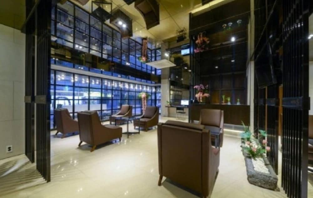 lifestyle s hotel