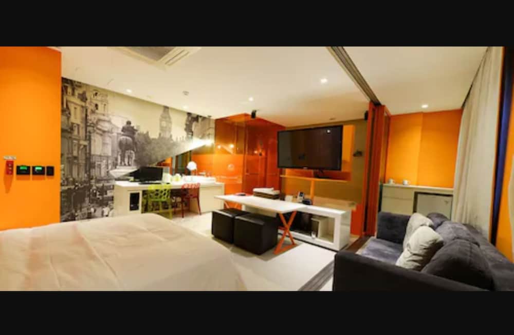 lifestyle s hotel