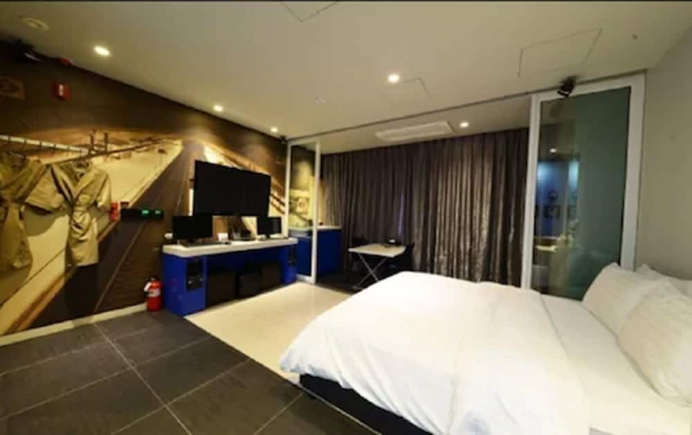 lifestyle s hotel