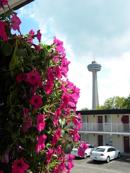 fairway inn by the falls