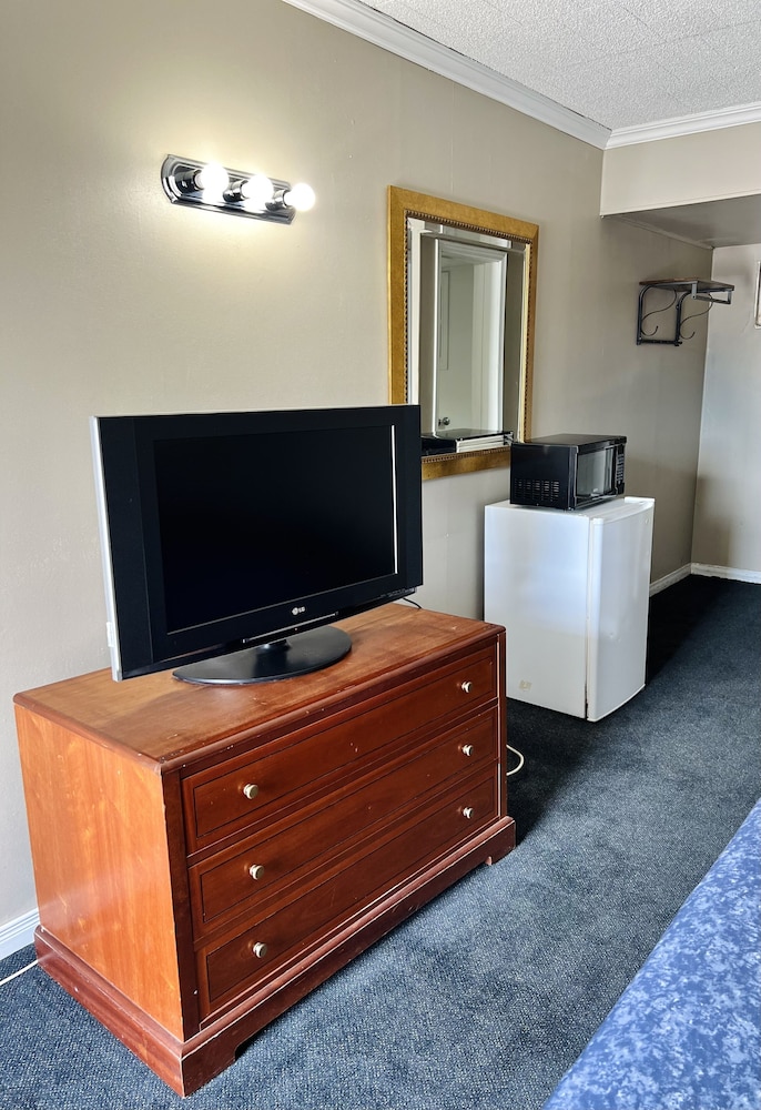 fairway inn by the falls