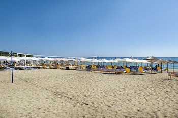 hotel loukas vrachos