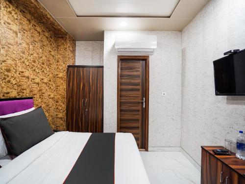 collection o 75260 hotel howdy