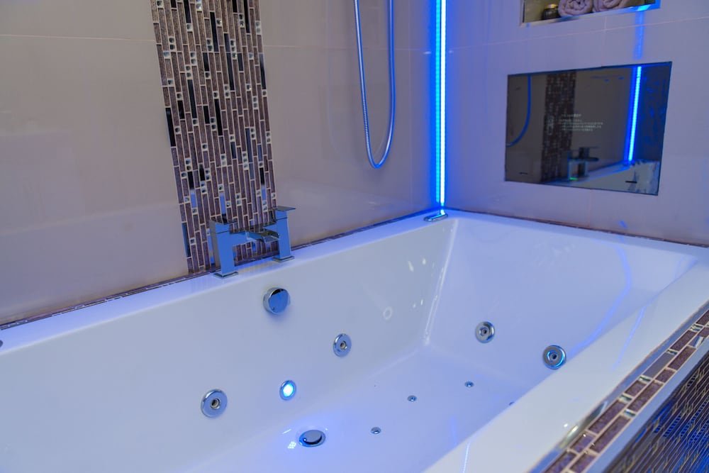 aphrodite suites huddersfield