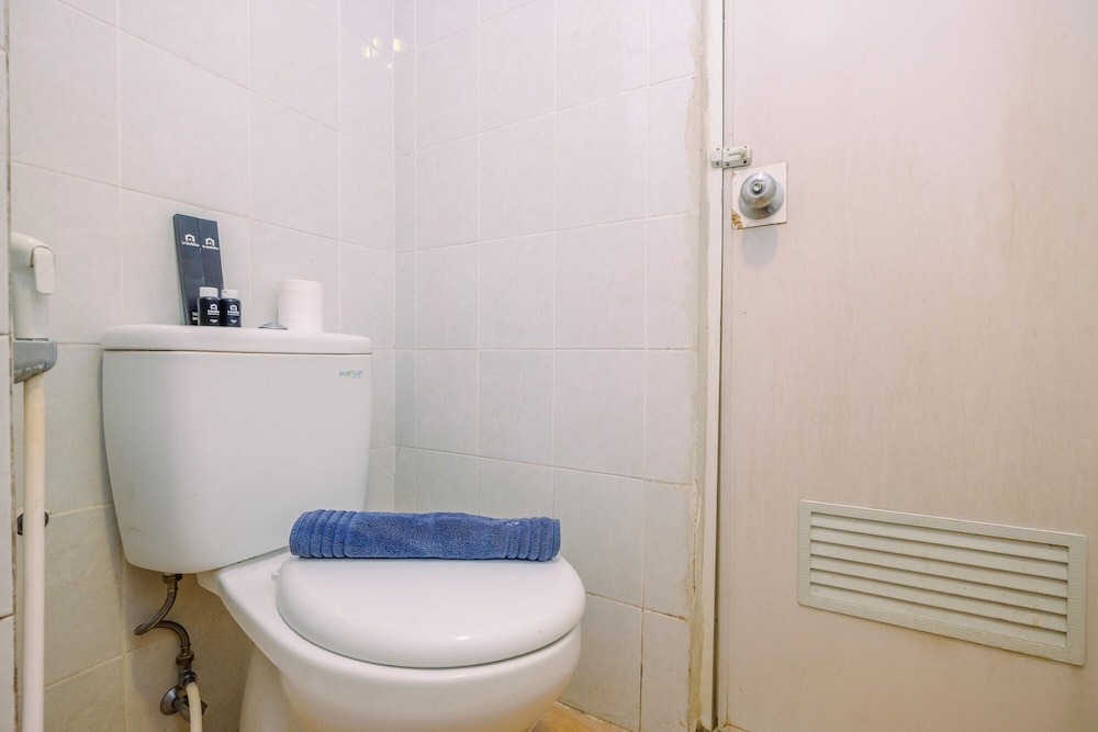 modern studio apartment at taman melati margonda near universitas indonesia