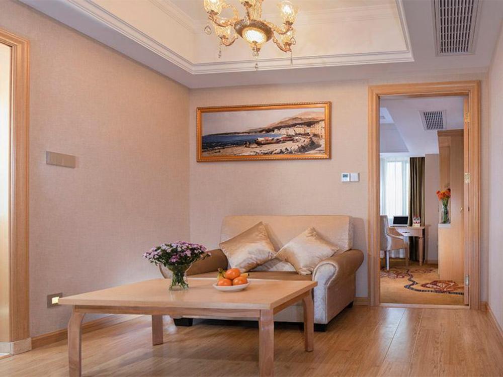 vienna hotel changsha west high speed railway staion jinqiao international