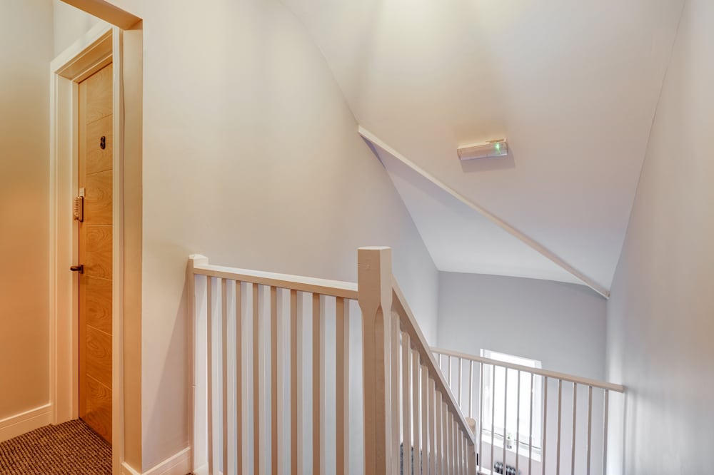 bondgate hotel east midlands airport