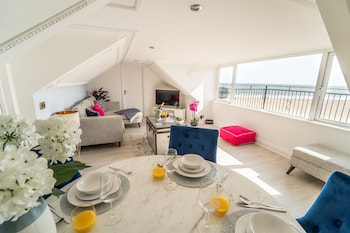 Sea View Penthouse,,0 star