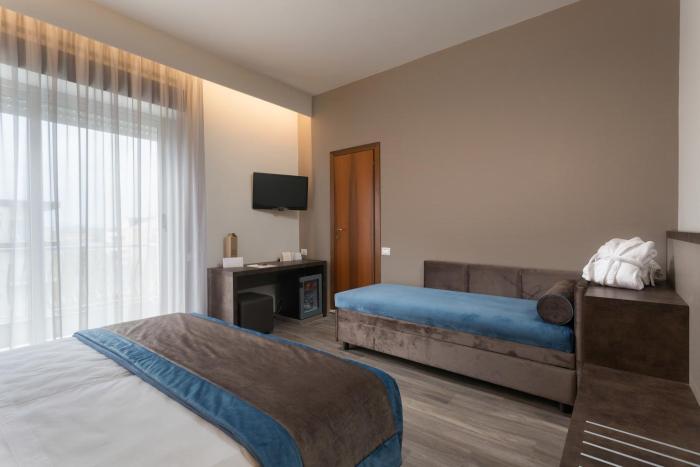 hotel continental rimini