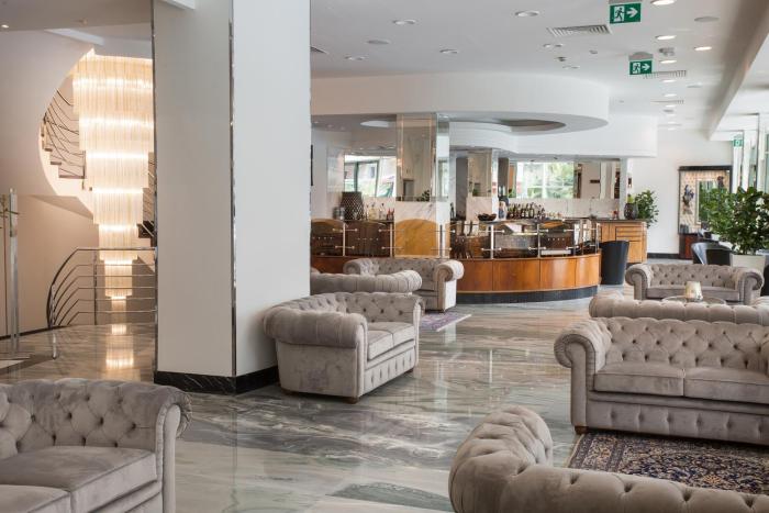 hotel continental rimini