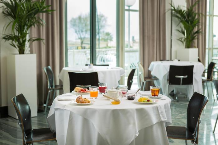 hotel continental rimini