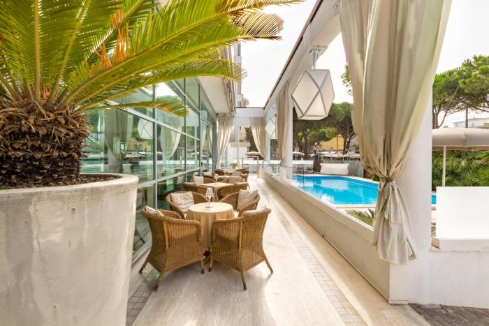 hotel continental rimini