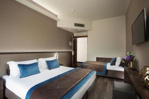 hotel continental rimini