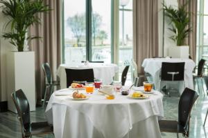 hotel continental rimini