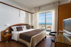 hotel continental rimini