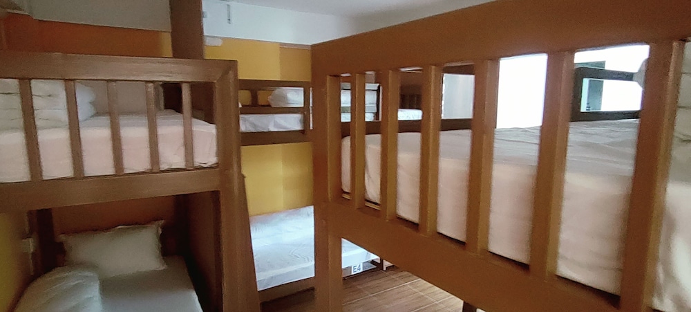 nepalaya hostel