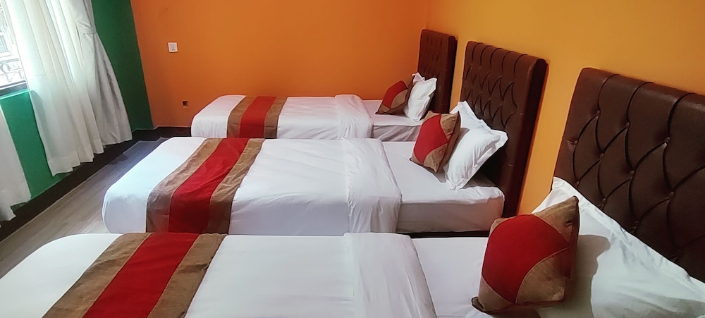 nepalaya hostel