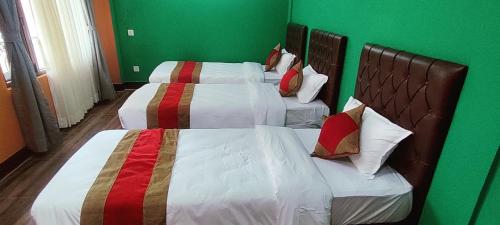 nepalaya hostel
