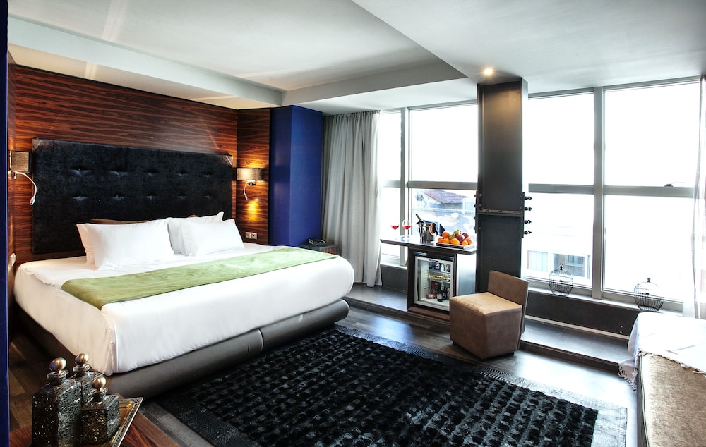 diamond suites