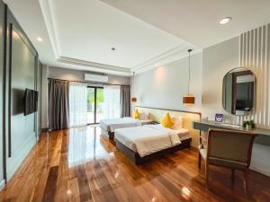 bangsaen heritage hotel