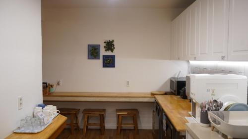 hannahstay women only guesthouse