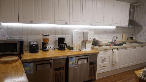 hannahstay women only guesthouse