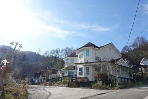 pyeongchang jayeonel dalmeunjip