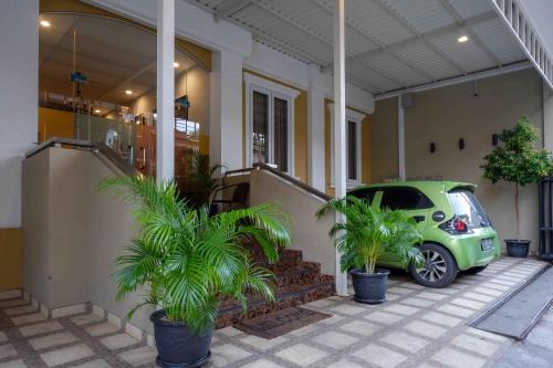 sans hotel empress simpang lima