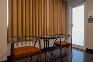 sans hotel empress simpang lima