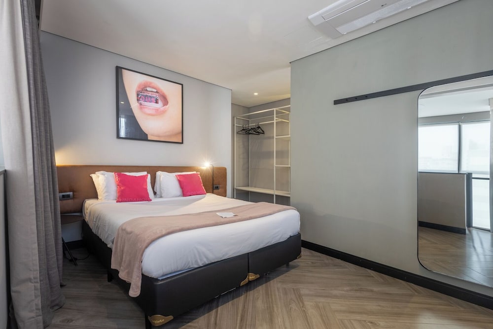 ameris housi bela cintra