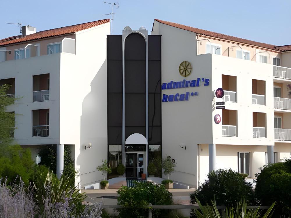 the originals boutique hotel admirals les sables dolonne