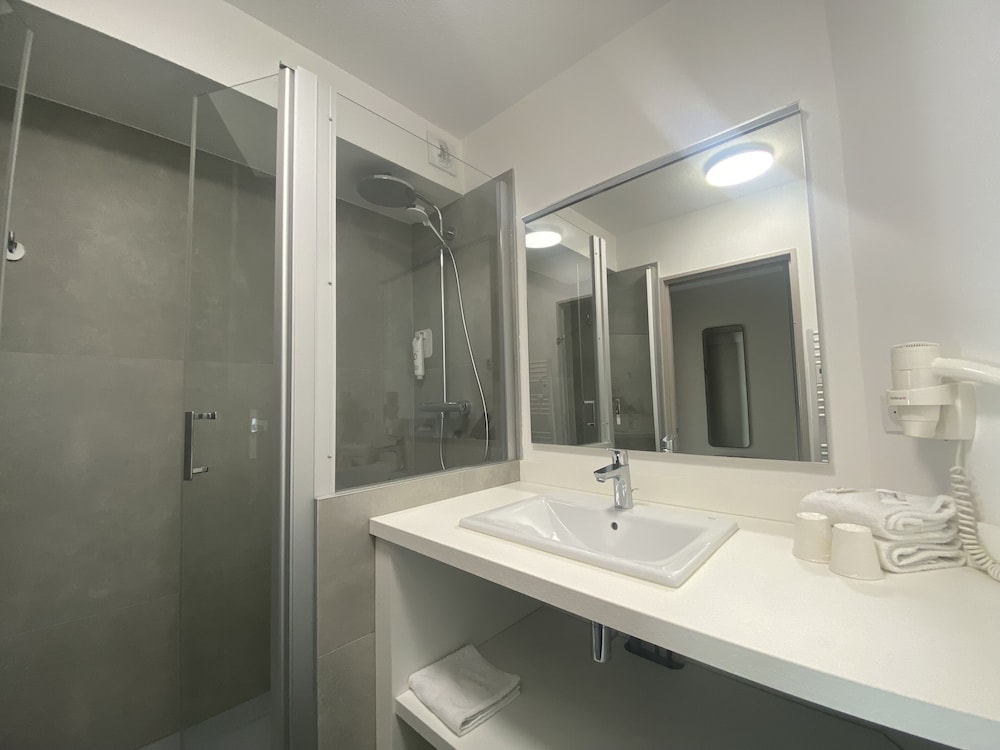 the originals boutique hotel admirals les sables dolonne