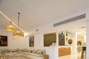 high beach white adults only