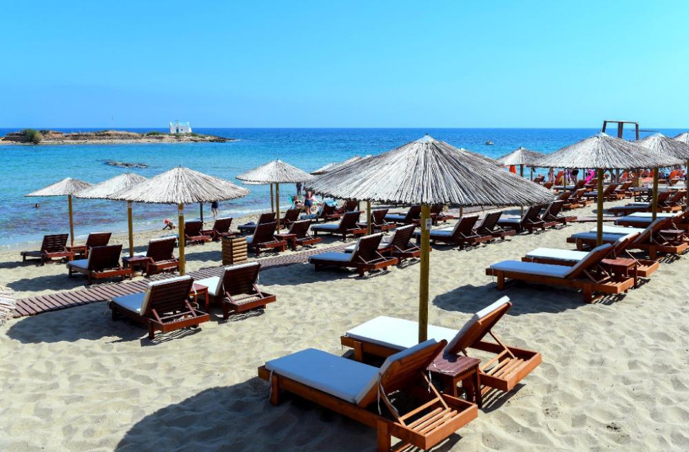 high beach white adults only