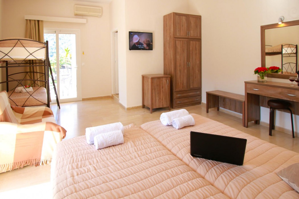 hotel yannis corfu