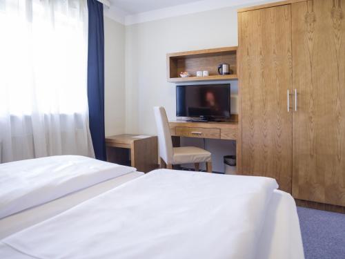 Hotel Koenigstein Kiel By Tulip Inn,,3 star