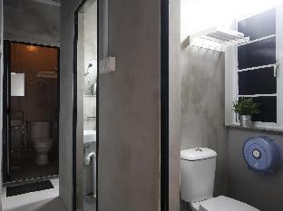 beat capsule hostel boat quay