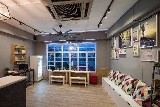 beat capsule hostel boat quay