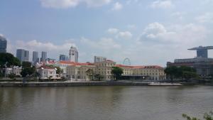 beat capsule hostel boat quay