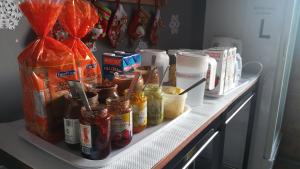 beat capsule hostel boat quay