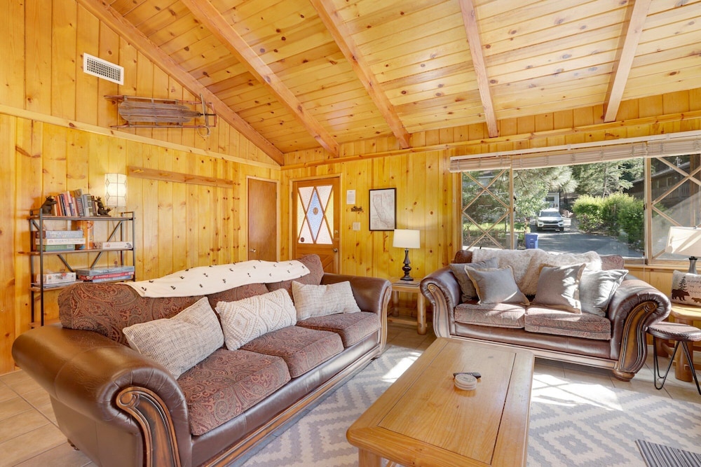 sunny bear cabin 1970