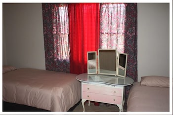 Confortable Farmhouse In Limpopo Province,,2.5 star