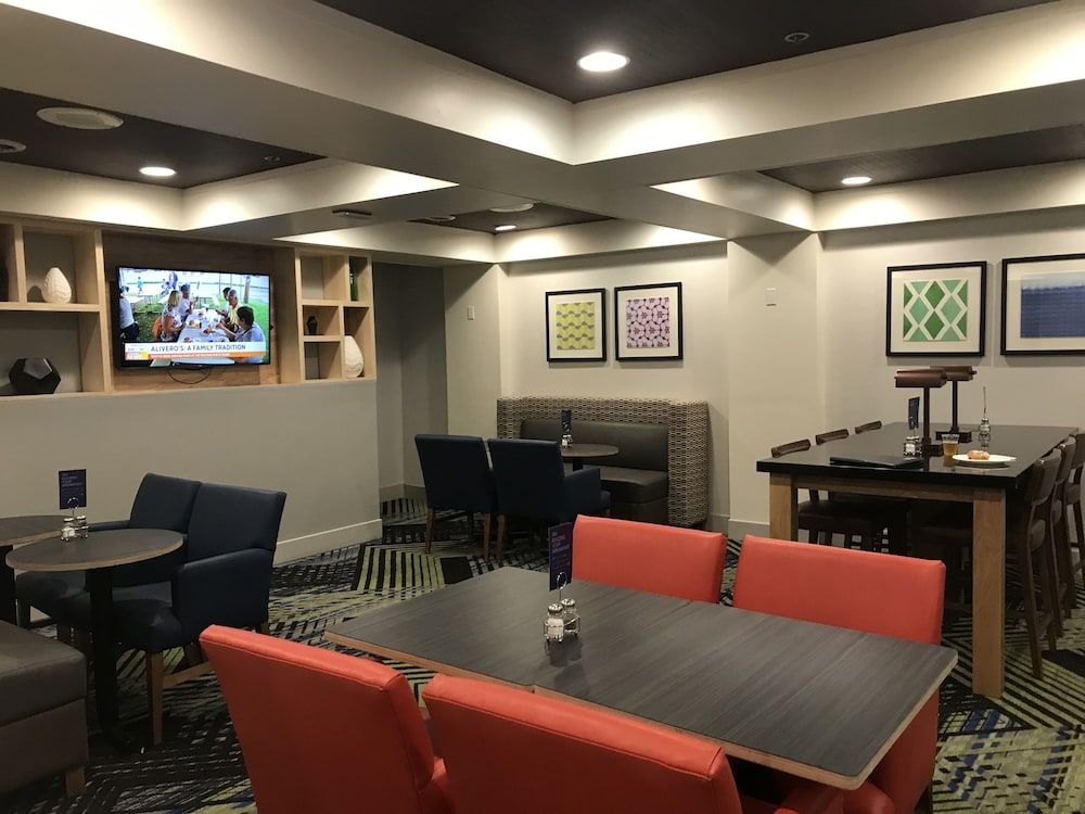 holiday inn express canton by ihg
