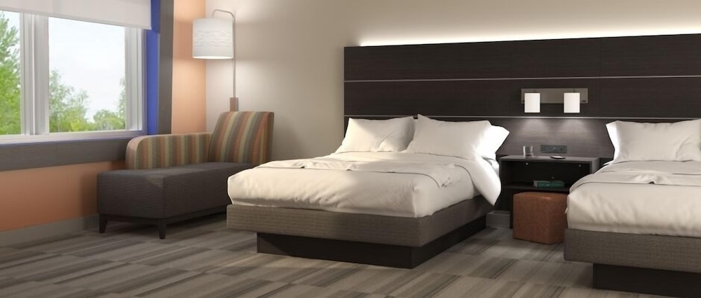 holiday inn express canton by ihg