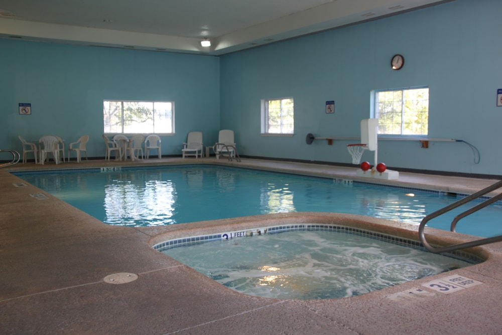 holiday inn express canton by ihg